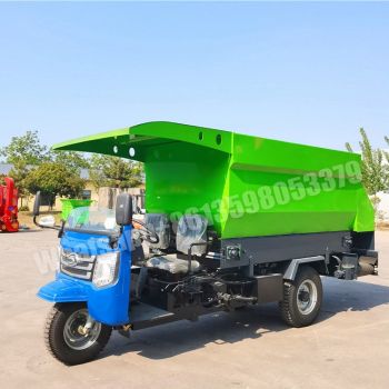 Diesel Engine Silage Mixer and Spreading Vehicle Feed Distributor with 3CBM Capacity for Cattle Farm Use